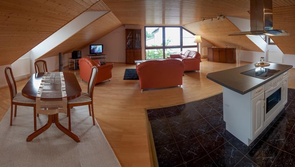 Hotel Am Lingelbach Knüllwald Habitación foto